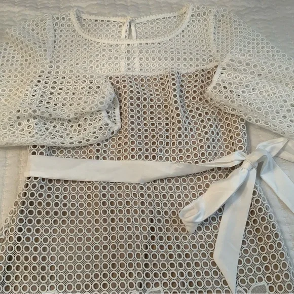White House Black Market White Lace Shift Dress With Satin Sash Belt Size 4 - Picture 7 of 12